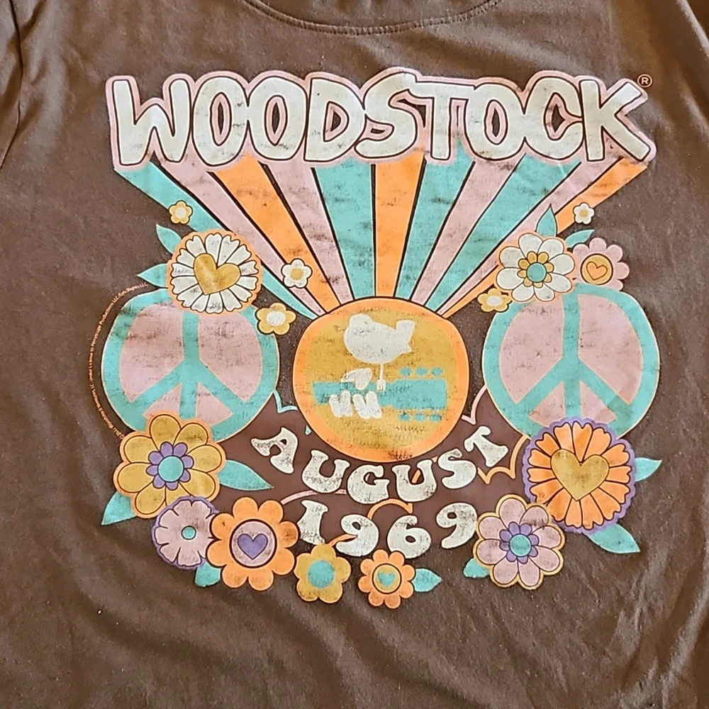 abercrombie kids Woodstock graphic logo tee, Size 11/12 - Picture 2 of 6